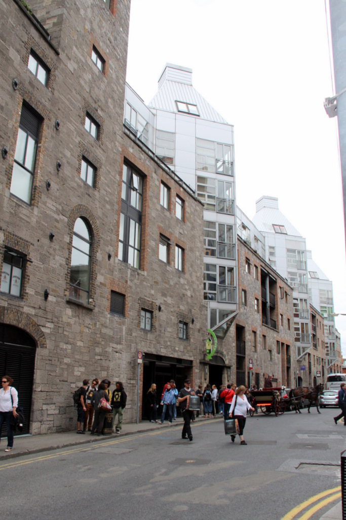 Old Jameson Distillery в Дублине — сегодня музей и туристический центр на месте бывшей винокурни