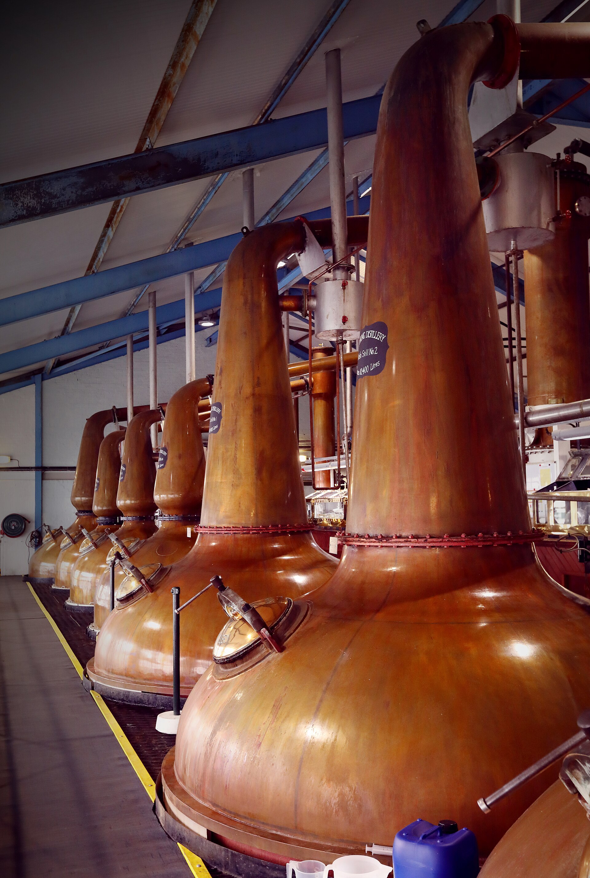 Медные pot still Laphroaig