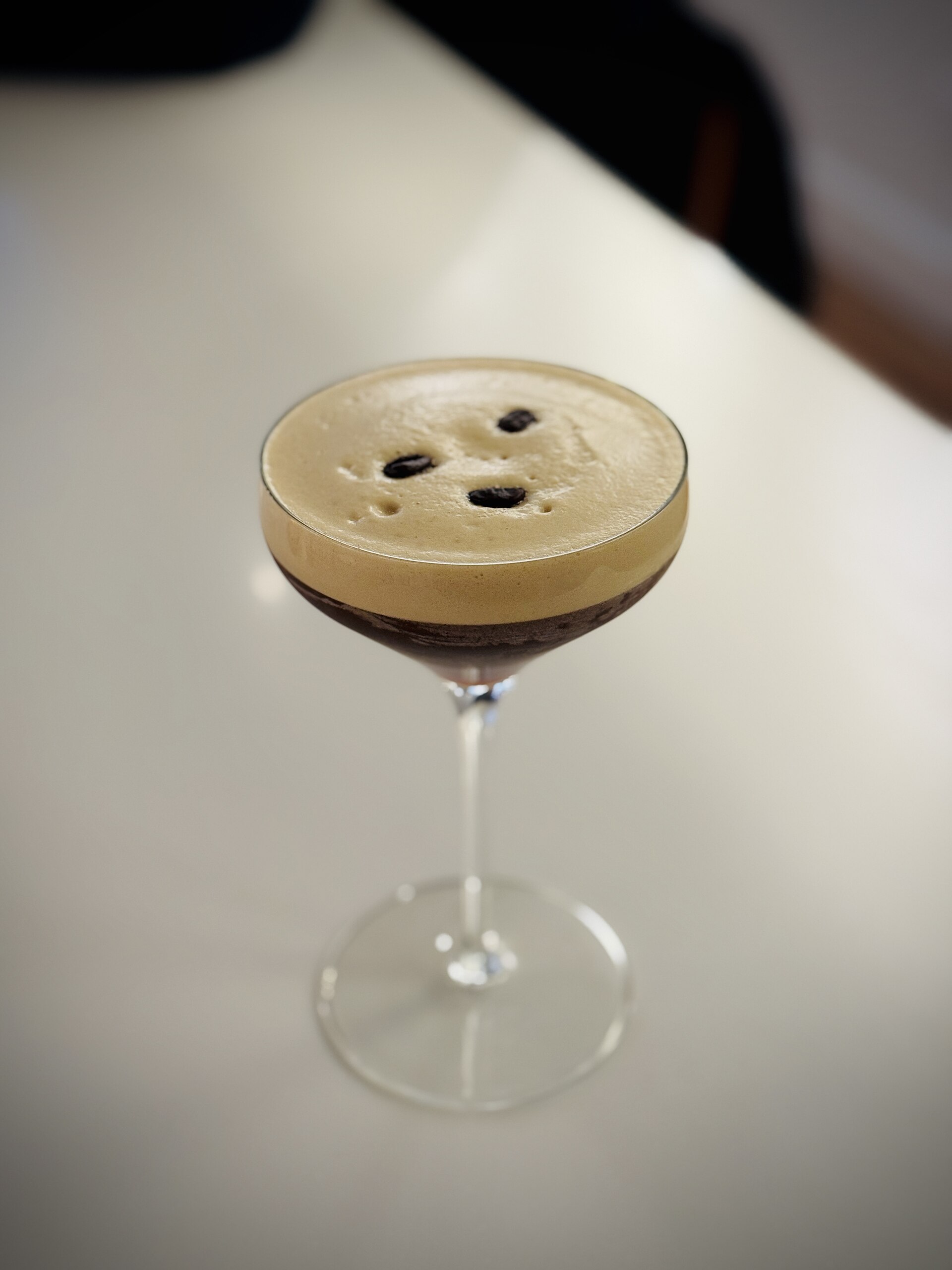Коктейль Espresso Martini — главный современный драйвер спроса на кофейные ликёры